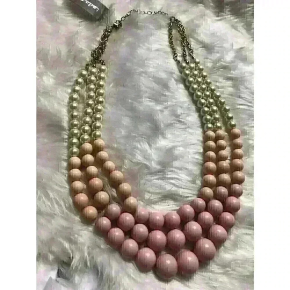 NEW! Laila Rowe 3 layer Ombre Beaded Necklace White Orange Pink Gold Chain - Picture 1 of 5